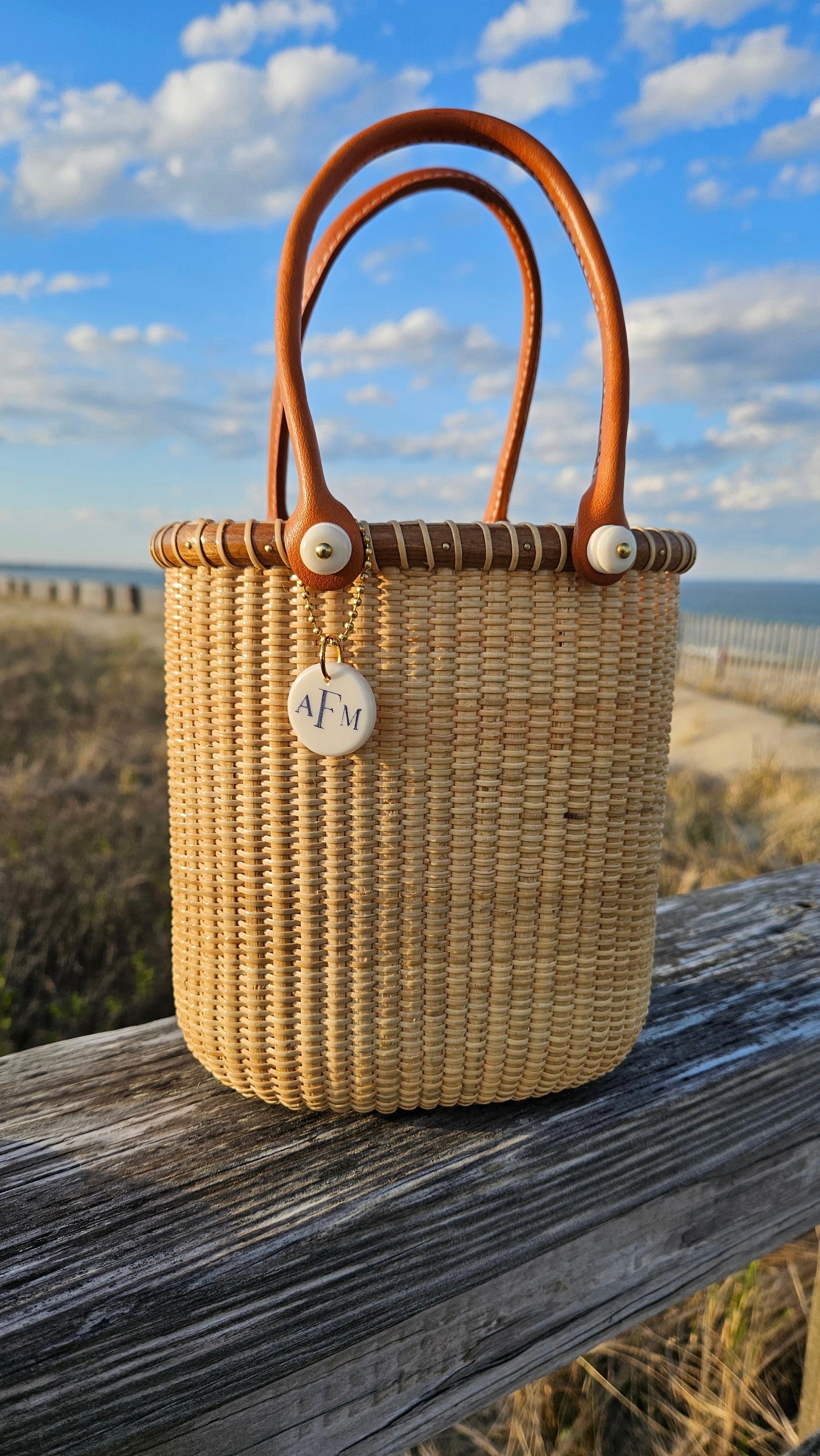 Nantucket Charm - Lightship Basket Purse Charms™️
