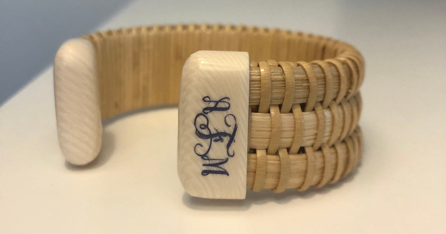 3/4” Hydrangea Scrimshaw and Monogram on Eco-Ivory - Nantucket Basket Bracelet