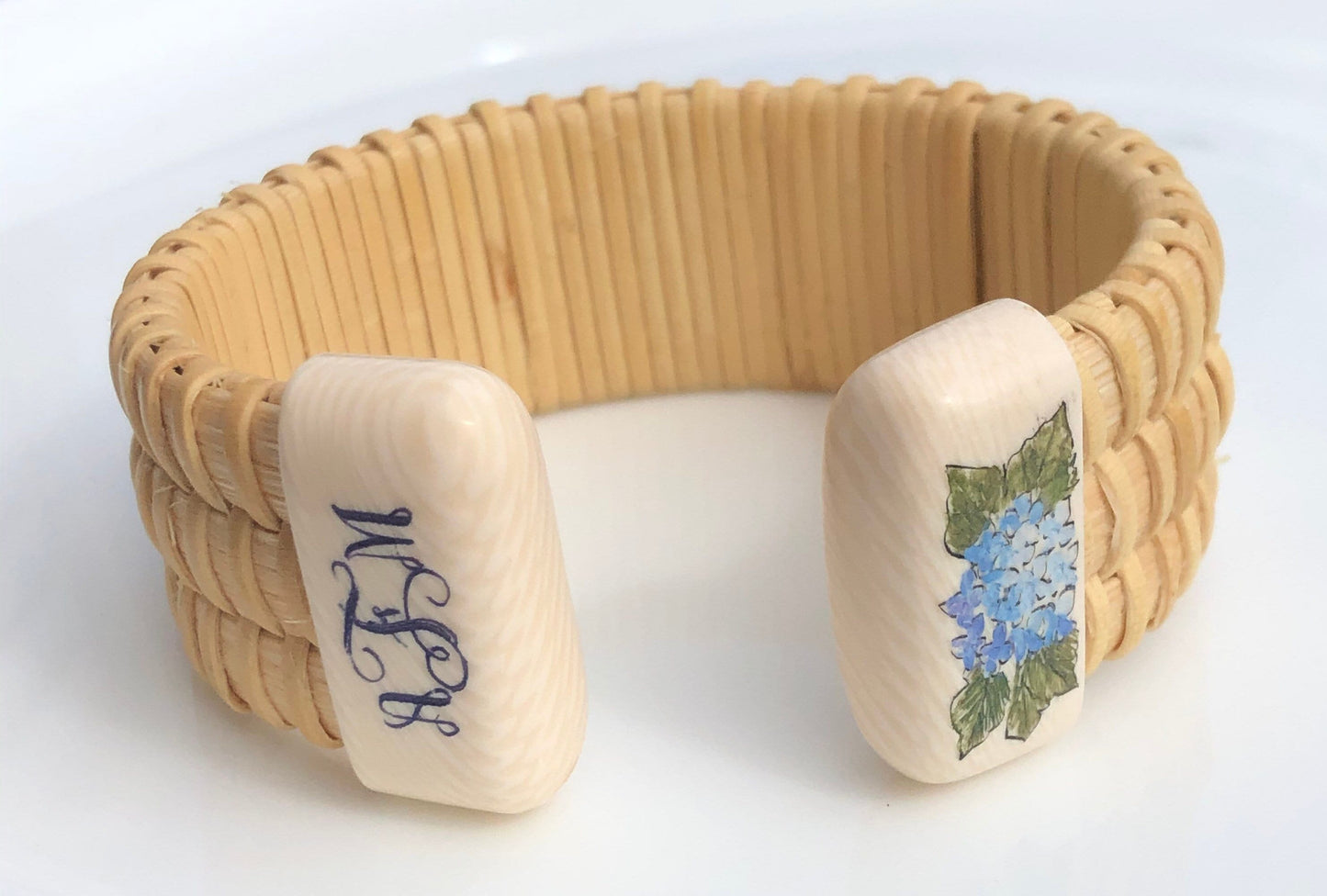 3/4” Hydrangea Scrimshaw and Monogram on Eco-Ivory - Nantucket Basket Bracelet