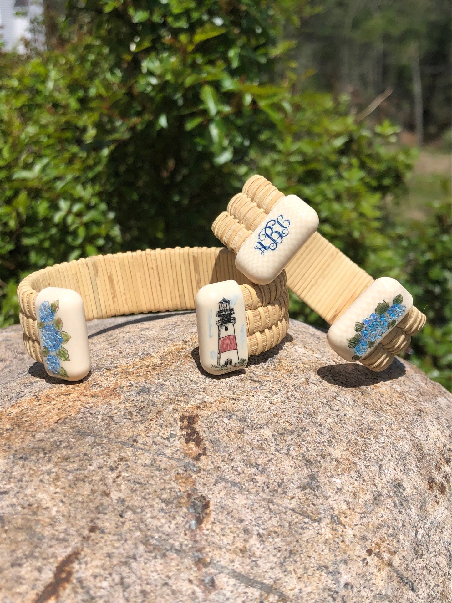 3/4” Hydrangea Scrimshaw and Monogram on Eco-Ivory - Nantucket Basket Bracelet