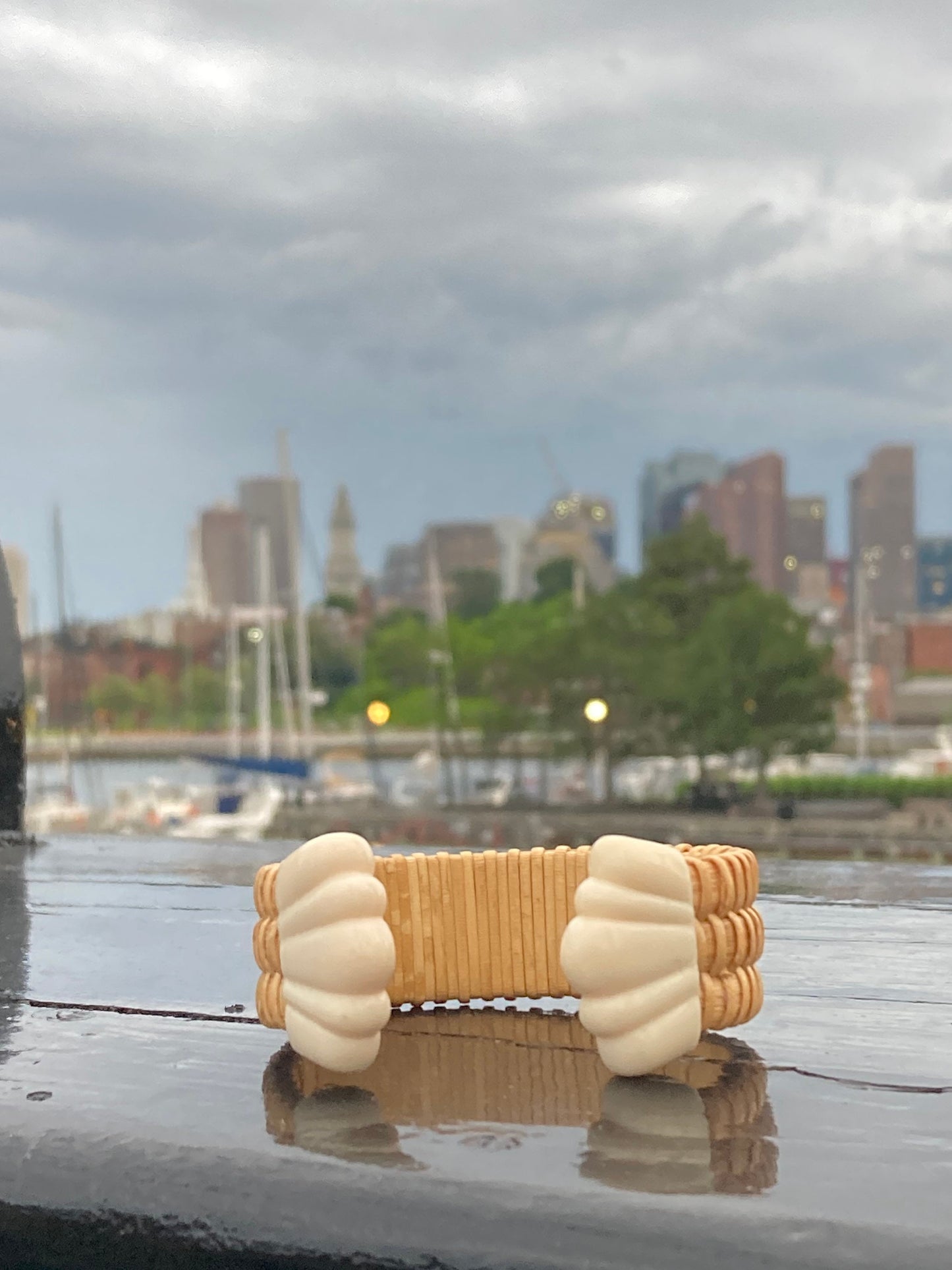 3/4” Scallop Shell Nantucket Basket Bracelet with End Caps