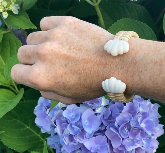 1/2” Scallop Shell Nantucket Basket Bracelet with End Caps