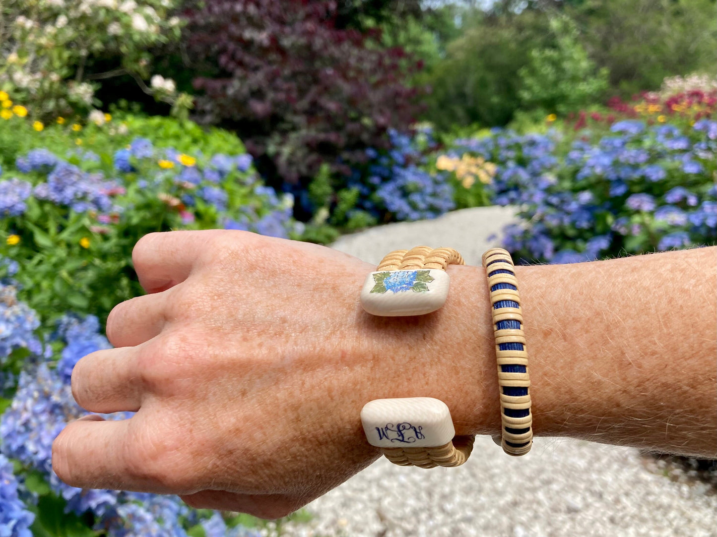 3/4” Hydrangea Scrimshaw and Monogram on Eco-Ivory - Nantucket Basket Bracelet