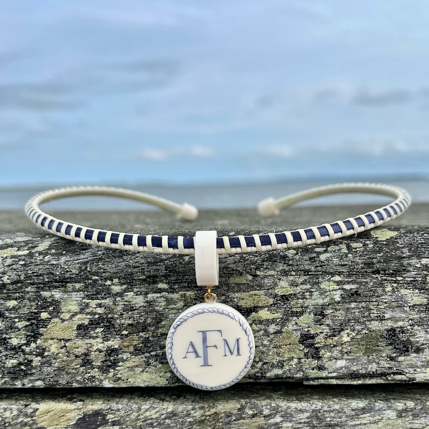 Nantucket Necklace with Monogram And Rope Border Scrimshaw