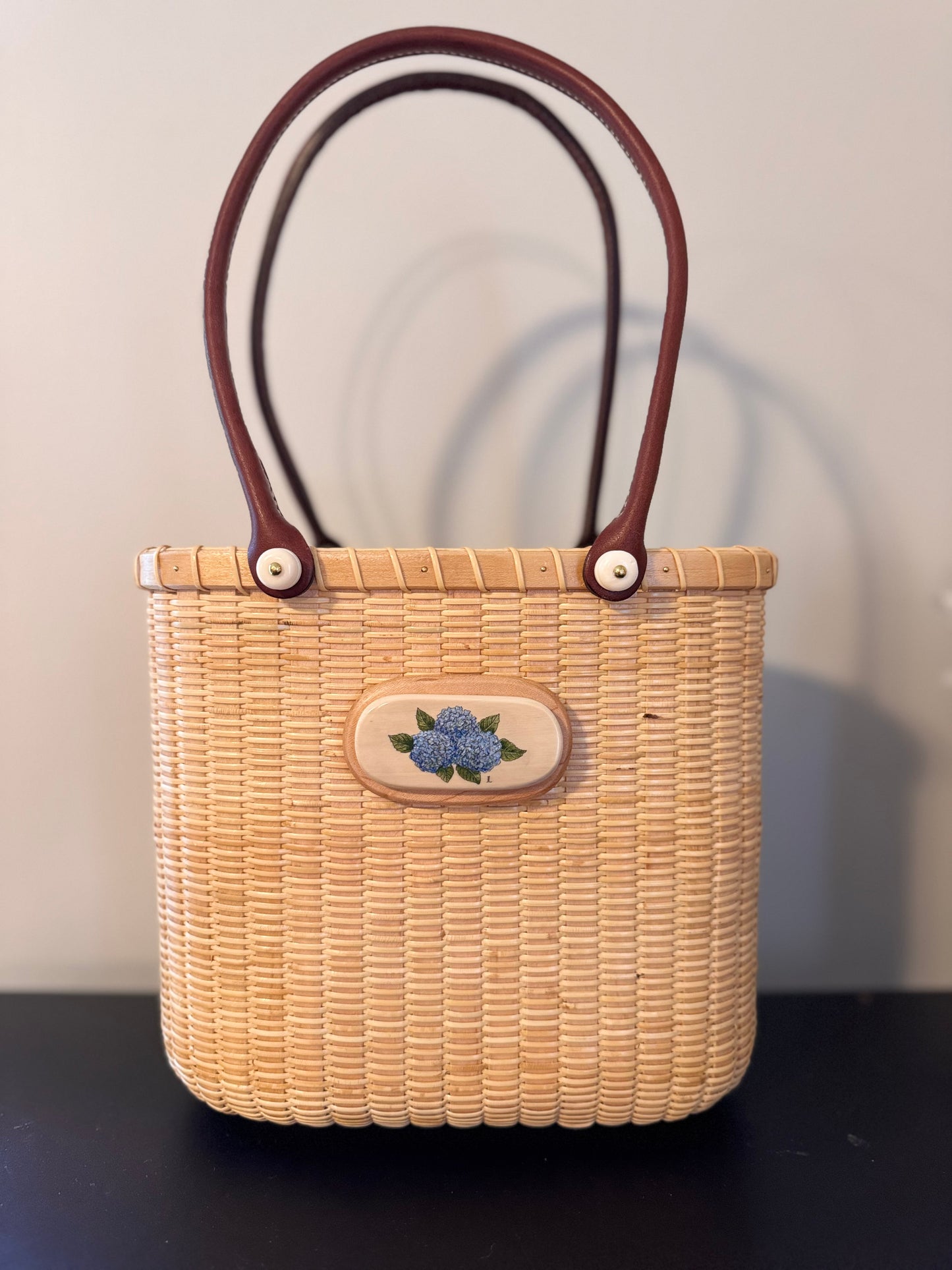 Nantucket Lightship Tote - Tupper with Hydrangea Scrimshaw or whale carving