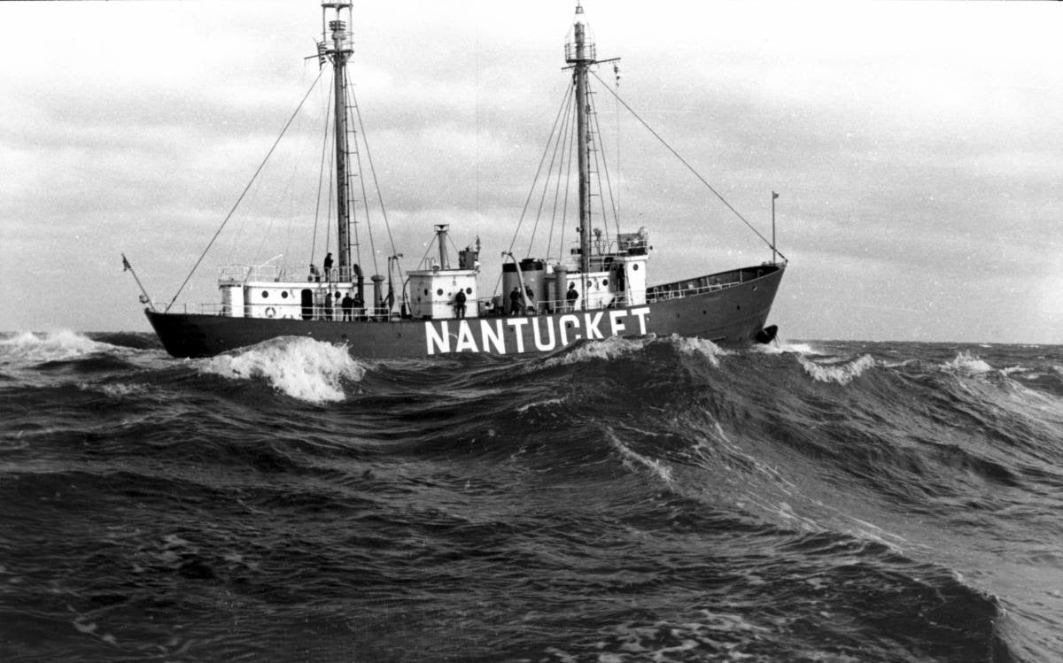 Nantucket Bracelet Workshop aboard Nantucket/LV 112 - April 18